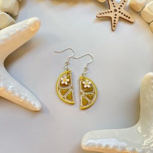 Sparkly glitter lemon slice dangle earring